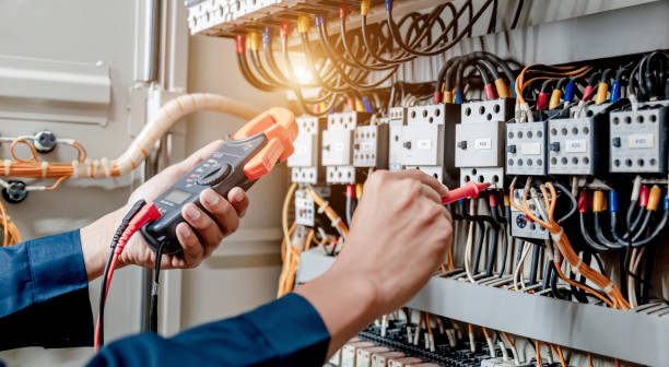 Best Emergency Electrical Repair  in Hallettsville, TX